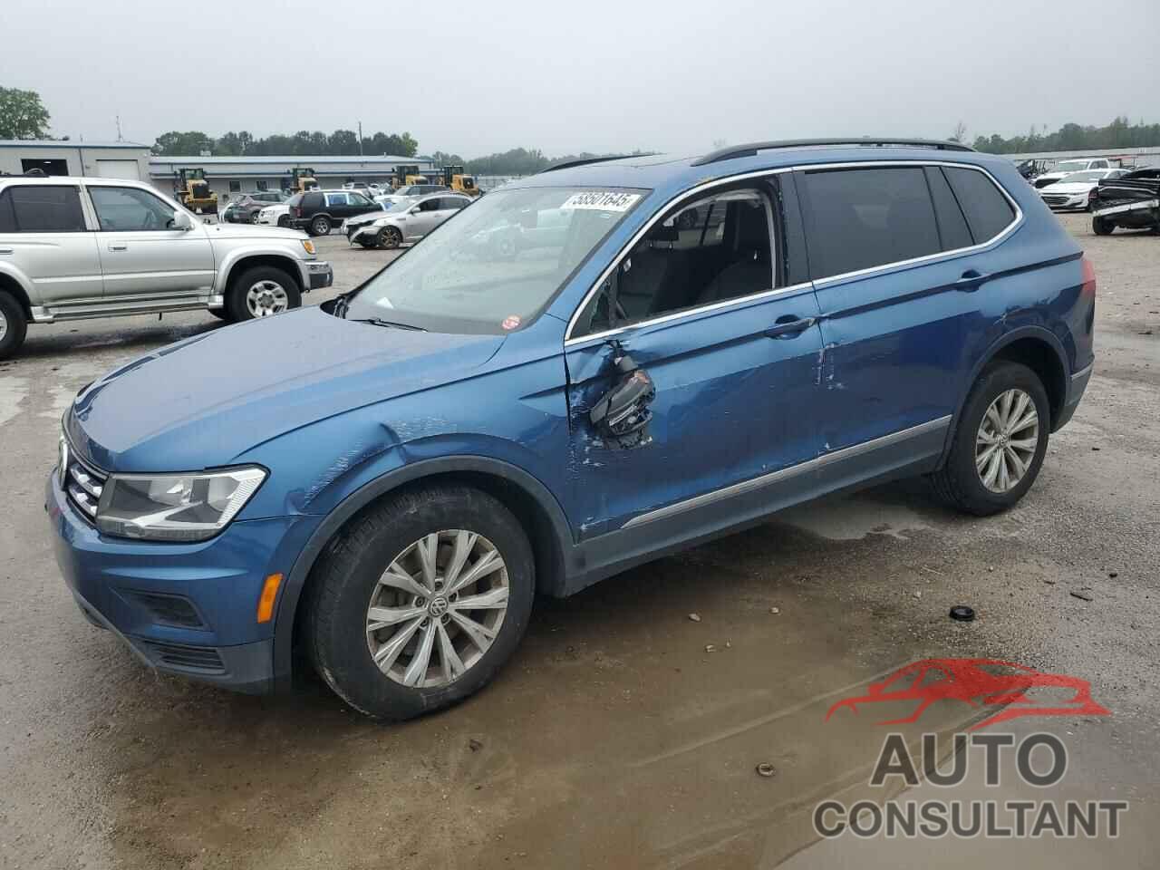 VOLKSWAGEN TIGUAN 2018 - 3VV2B7AX6JM161153