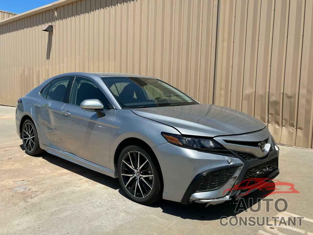 TOYOTA CAMRY 2024 - 4T1G11AK9RU906148