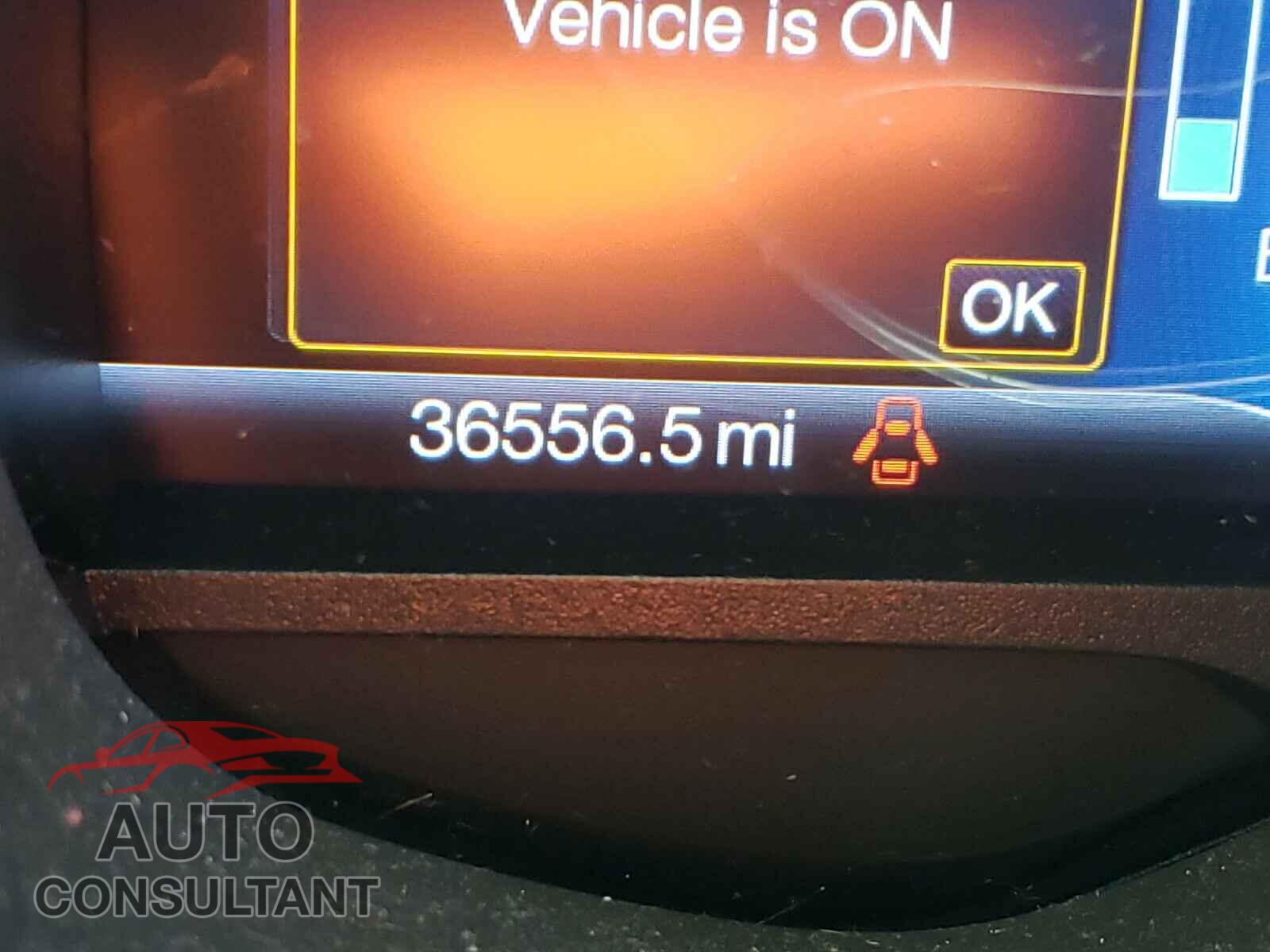 FORD CMAX 2017 - 1FADP5DU5HL104958