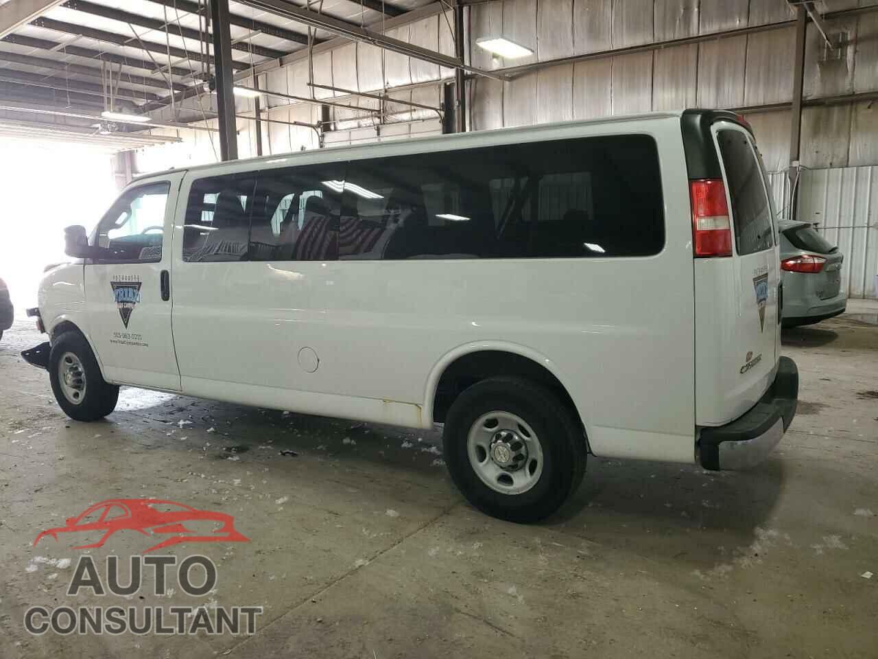 CHEVROLET EXPRESS 2017 - 1GAZGPFG0H1208331