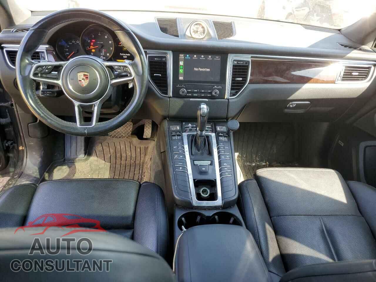 PORSCHE MACAN 2017 - WP1AA2A59HLB08214