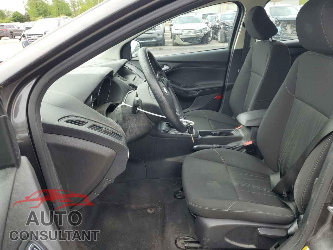 FORD FOCUS 2016 - 1FADP3F21GL332194