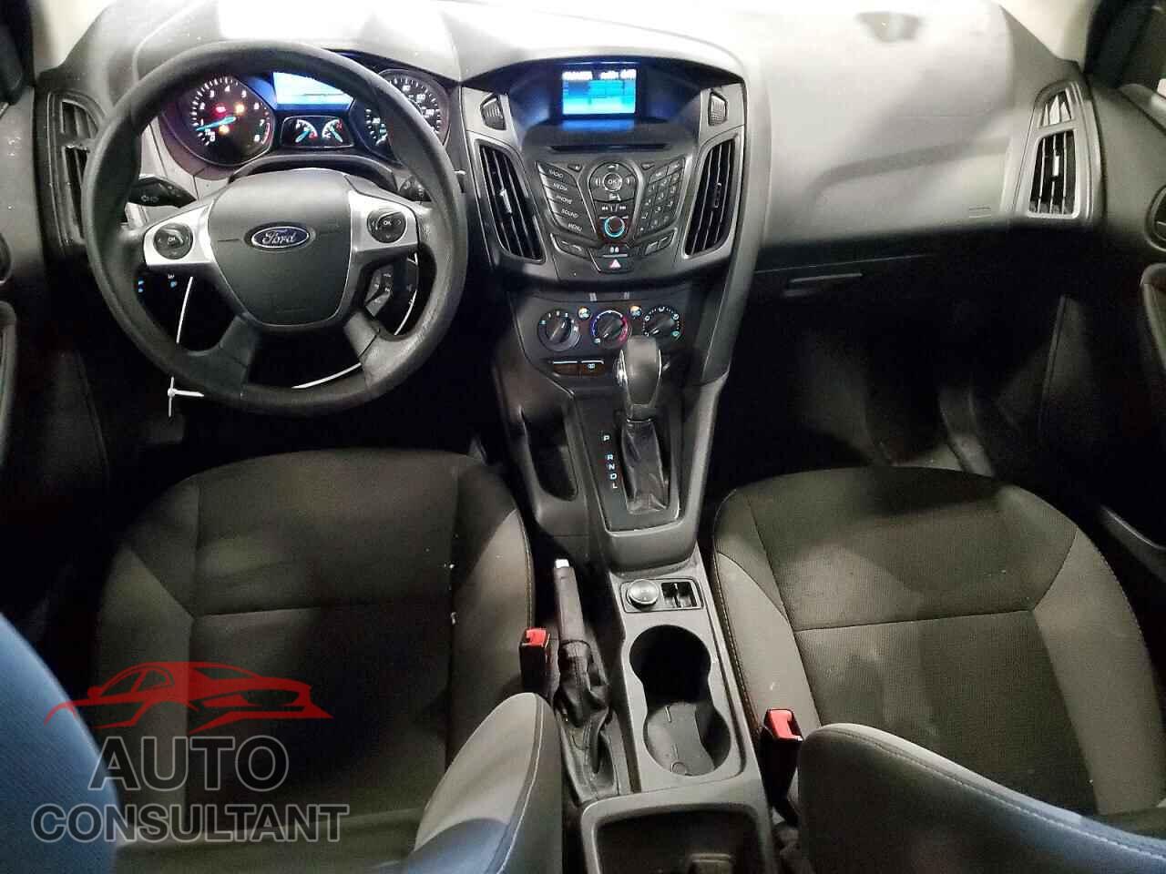 FORD FOCUS 2013 - 1FADP3E29DL262425