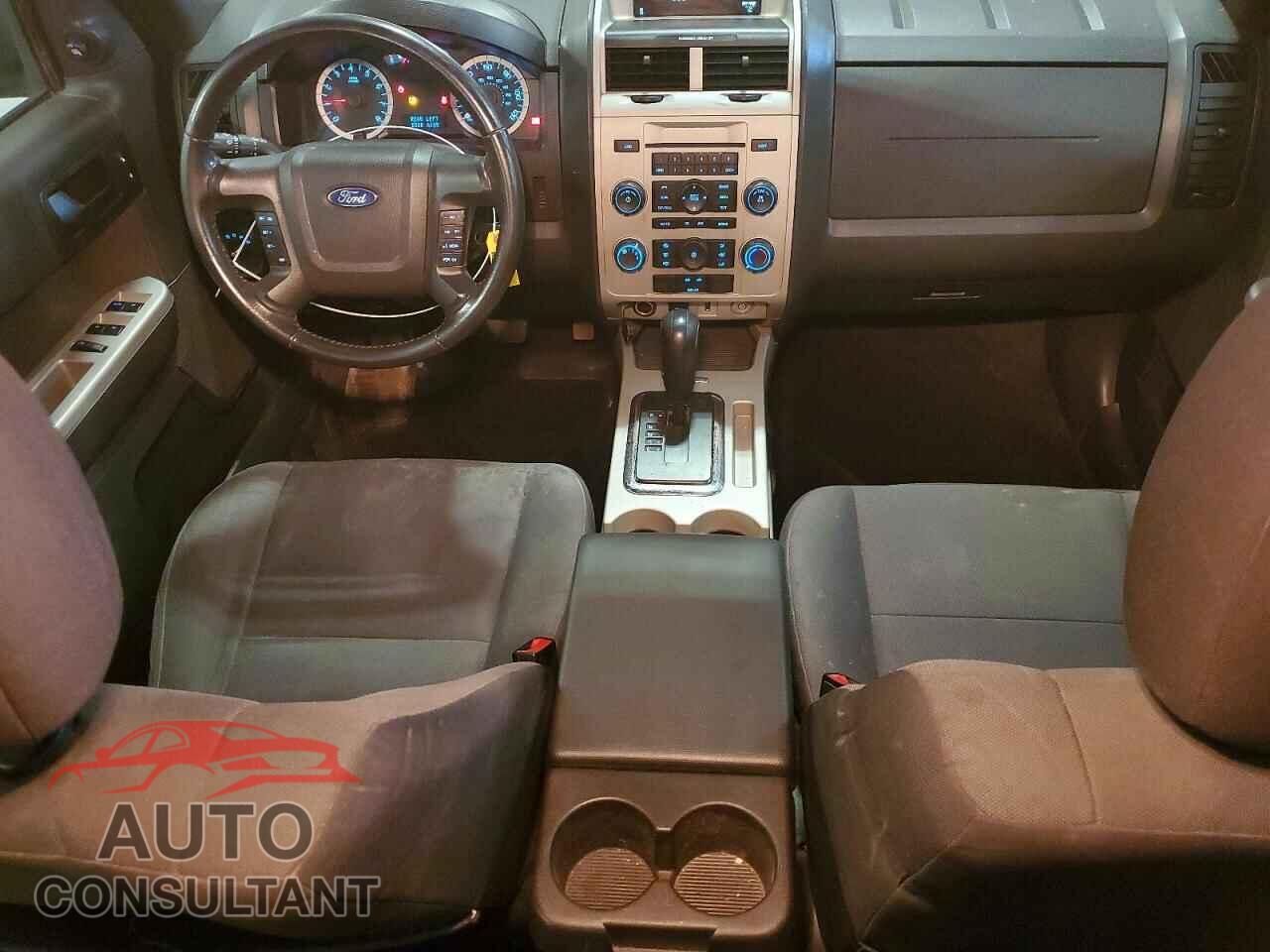 FORD ESCAPE 2012 - 1FMCU9D76CKC70643