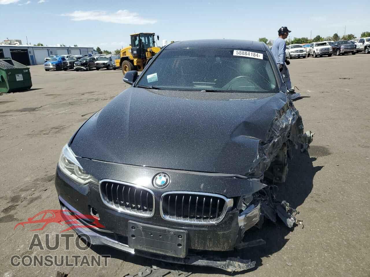 BMW 3 SERIES 2018 - WBA8D9G59JNU69912