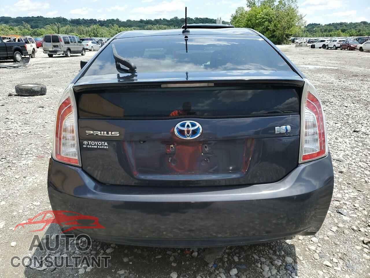 TOYOTA PRIUS 2014 - JTDKN3DU4E0389046