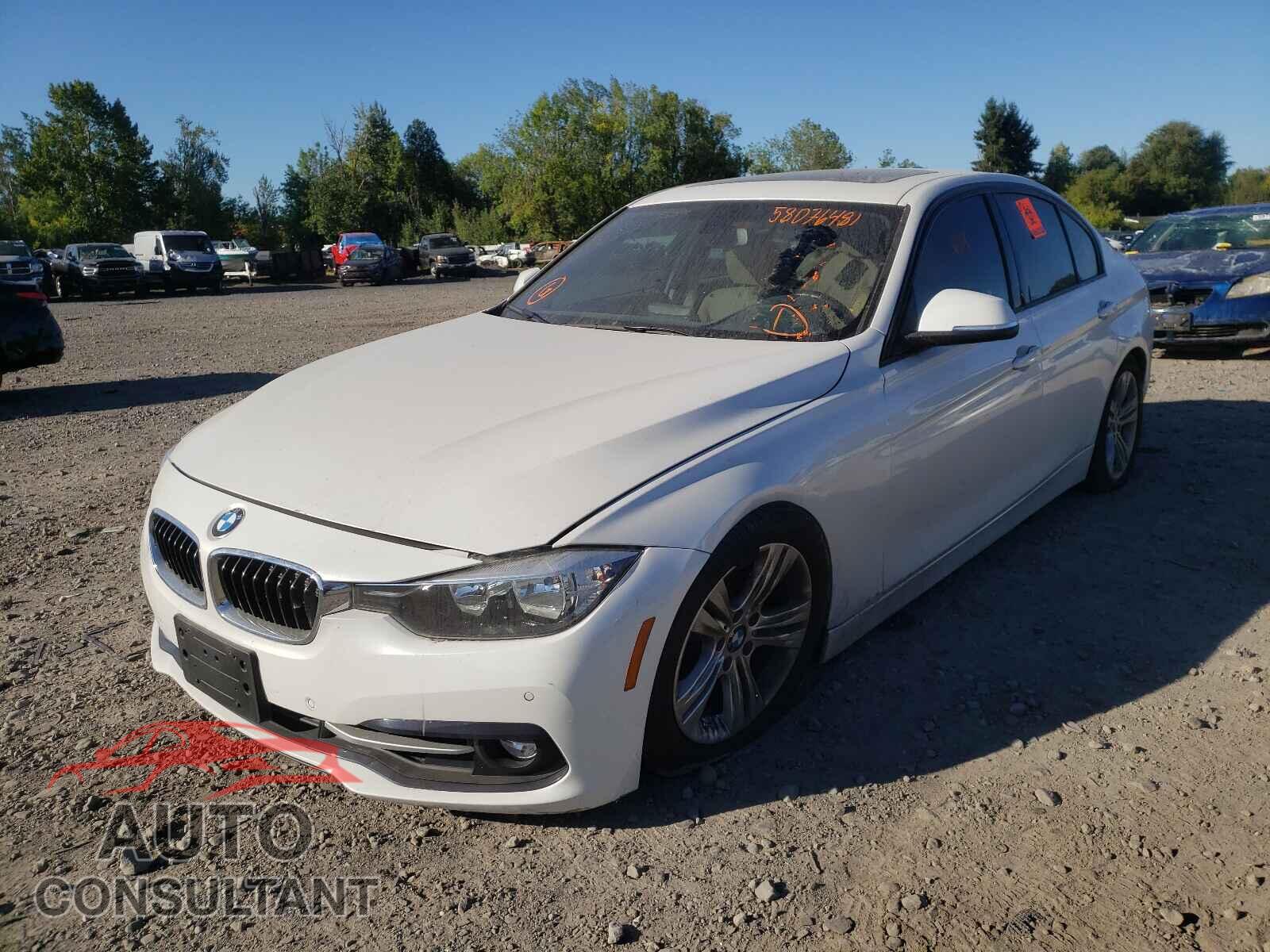 BMW 3 SERIES 2016 - WBA8E3G55GNU01772