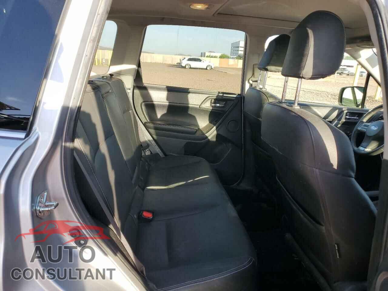 SUBARU FORESTER 2015 - JF2SJARC3FH805012