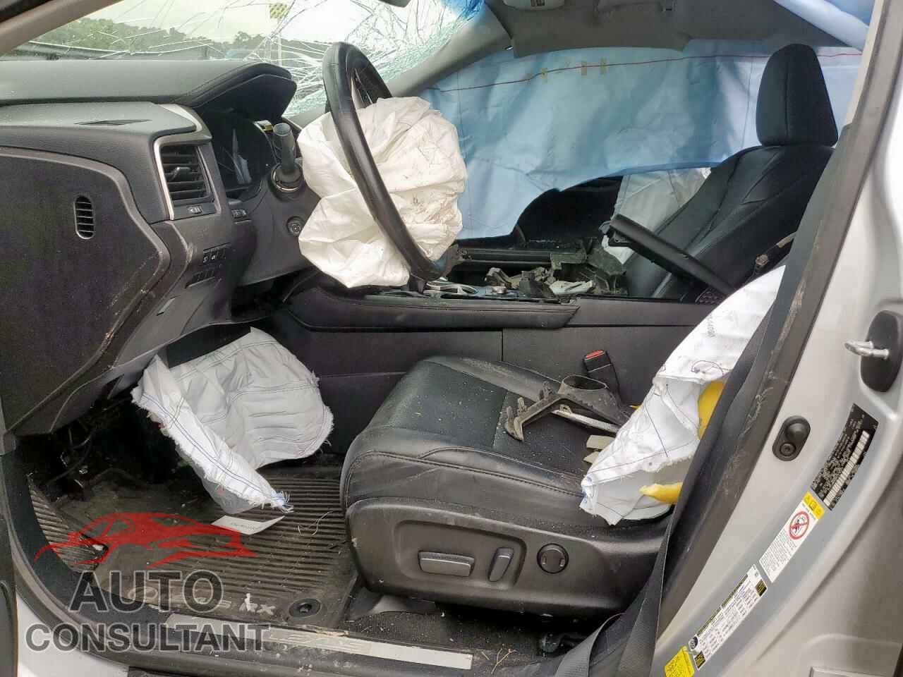 LEXUS RX350 2017 - 2T2ZZMCA6HC076375