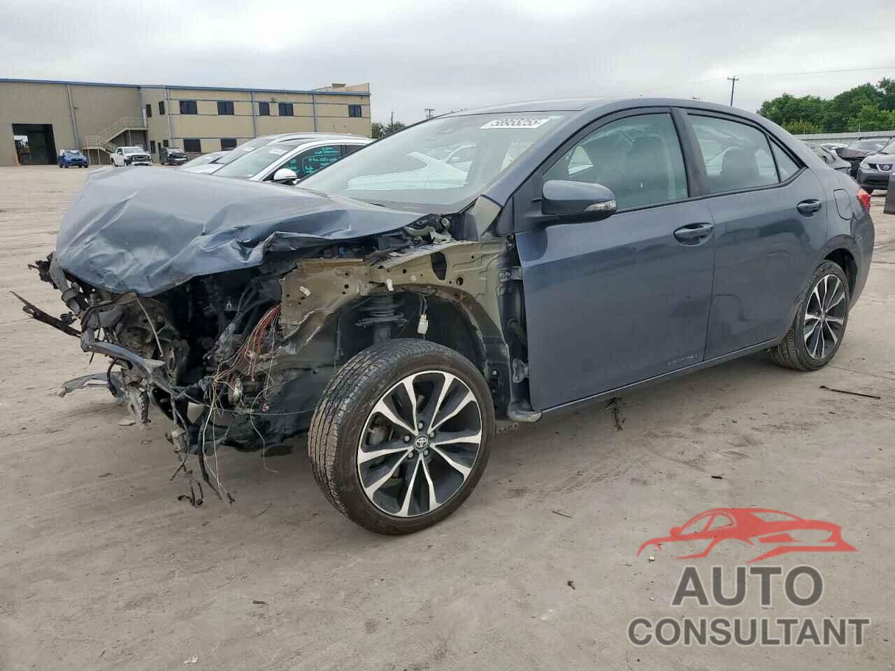 TOYOTA COROLLA 2017 - 5YFBURHE3HP582663