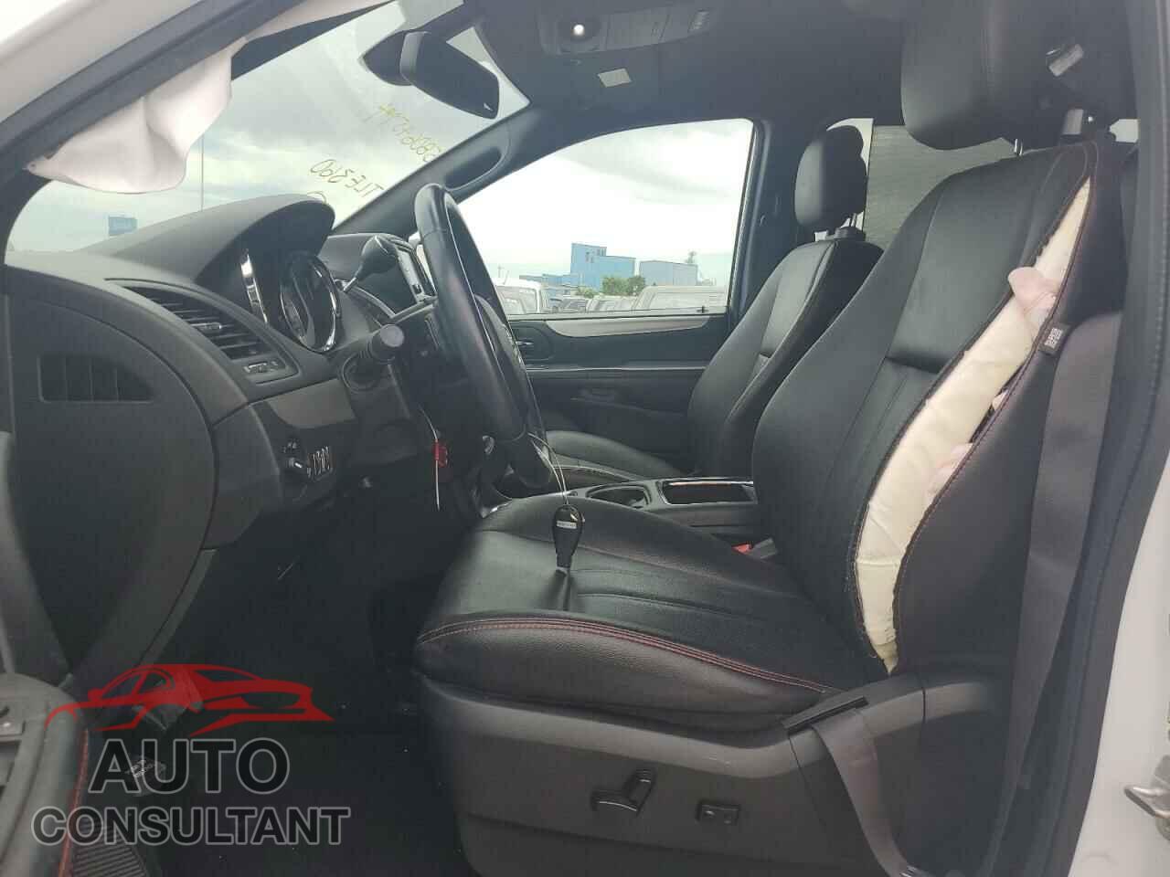 DODGE CARAVAN 2019 - 2C4RDGEG0KR519231