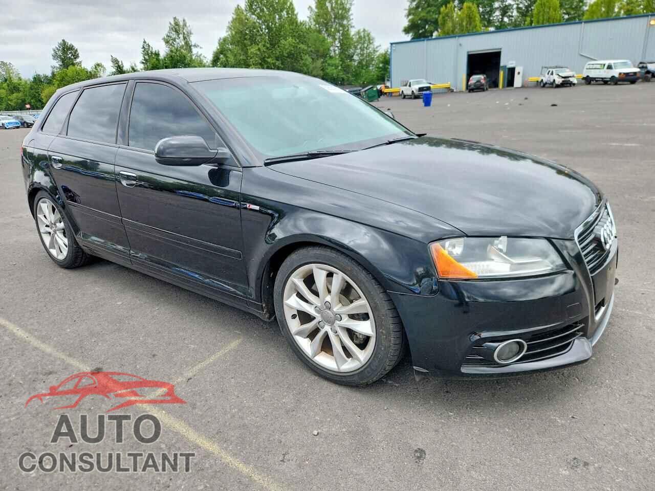 AUDI A3 2011 - WAUFEAFM1BA020246