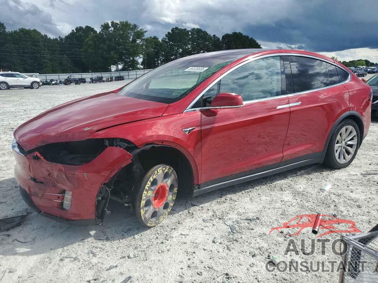 TESLA MODEL X 2018 - 5YJXCAE25JF122362