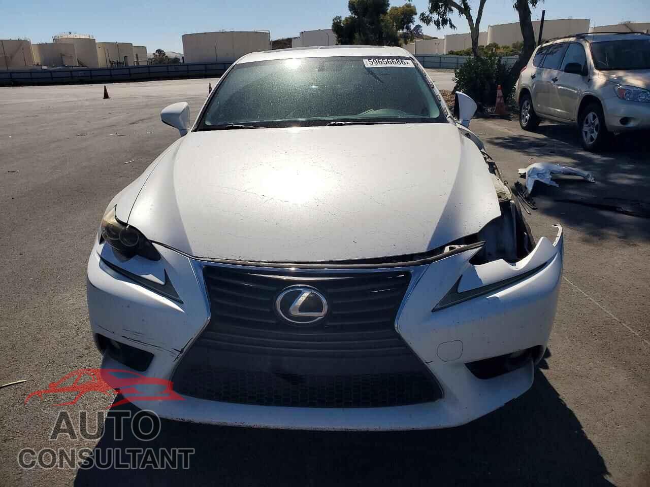 LEXUS IS 2014 - JTHBF1D27E5030615