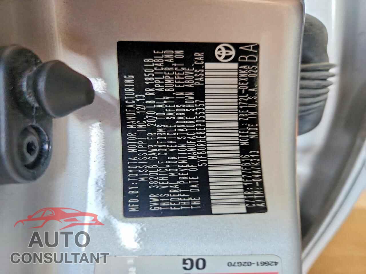 TOYOTA COROLLA 2014 - 5YFBURHE8EP055357