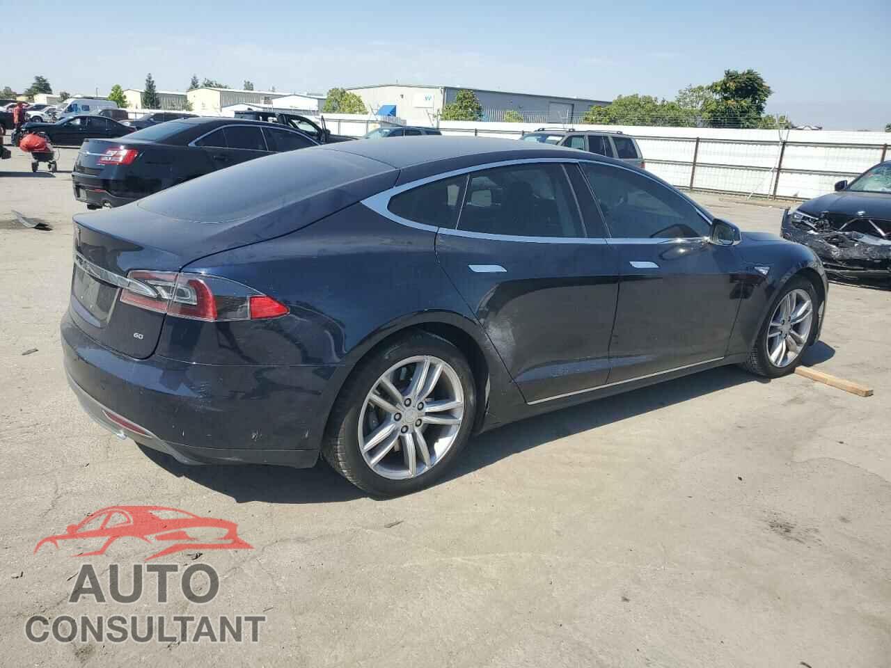 TESLA MODEL S 2014 - 5YJSA1S13EFP29202