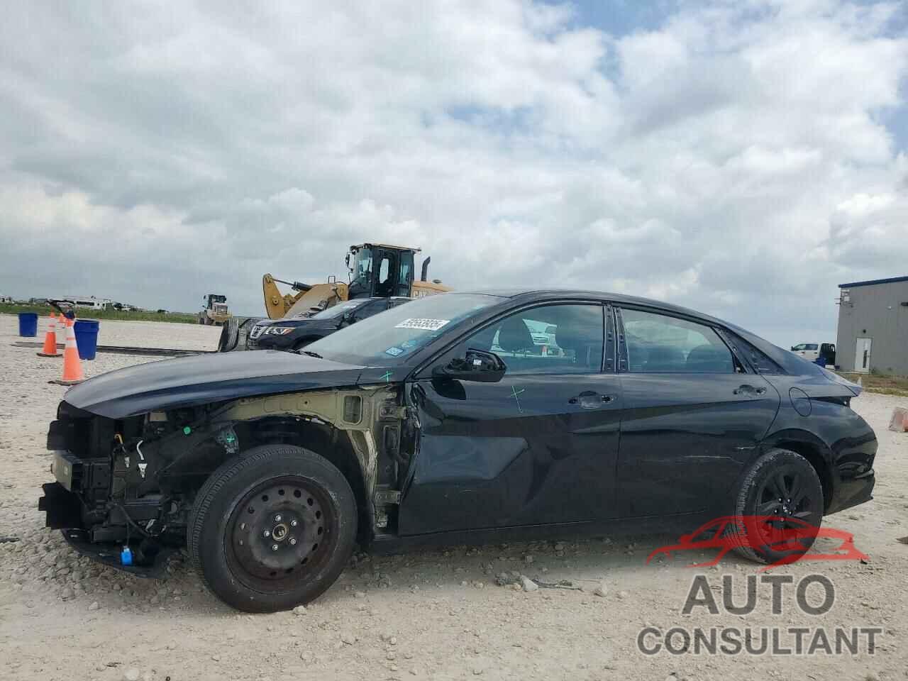 HYUNDAI ELANTRA 2023 - KMHLM4AG3PU447764