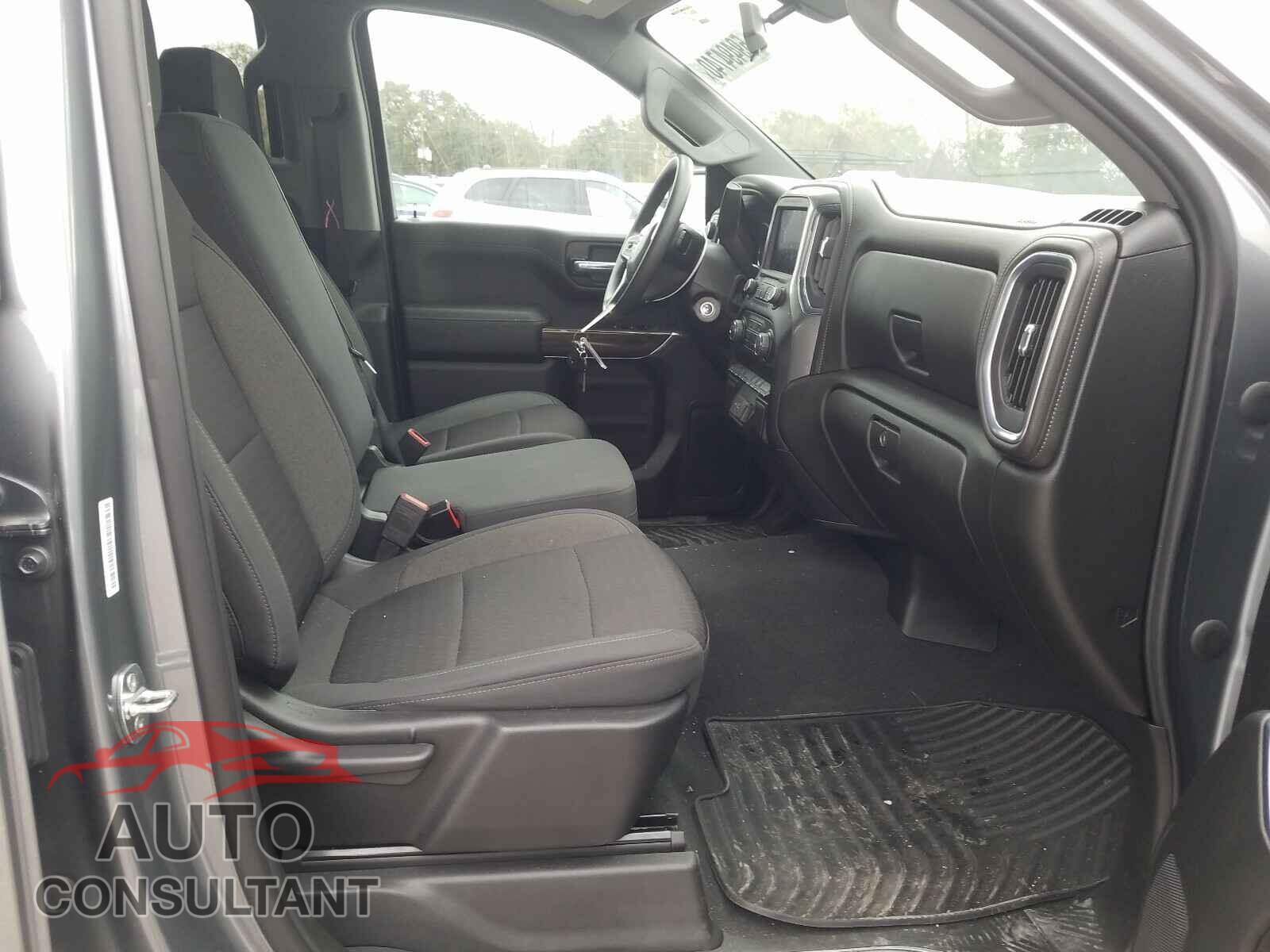 CHEVROLET SILVERADO 2020 - 1GCRYDED5LZ258761