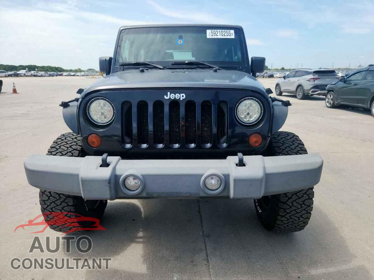 JEEP WRANGLER 2011 - 1J4AA2D13BL638433