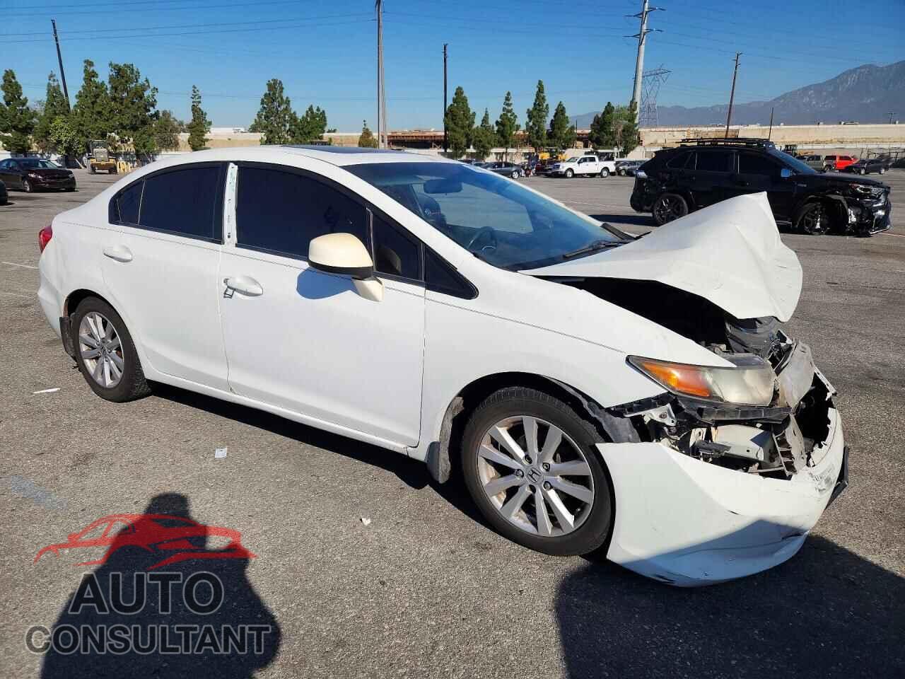 HONDA CIVIC 2012 - 2HGFB2F86CH525448