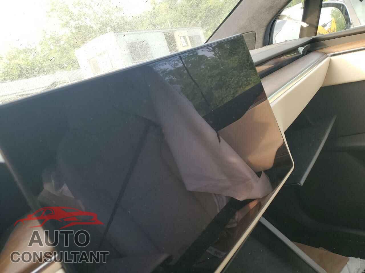 TESLA MODEL X 2022 - 7SAXCAE58NF355283