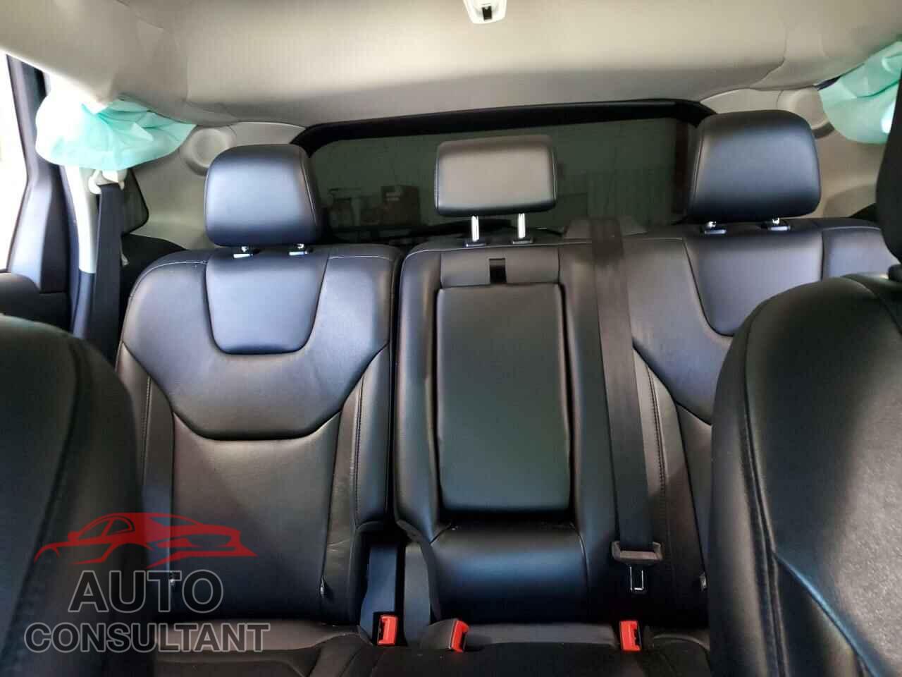 FORD EDGE 2019 - 2FMPK3K97KBC02207