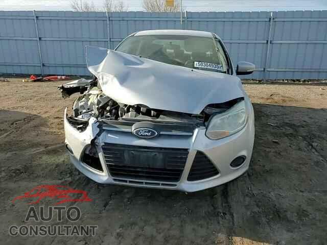 FORD FOCUS 2014 - 1FADP3F23EL376520