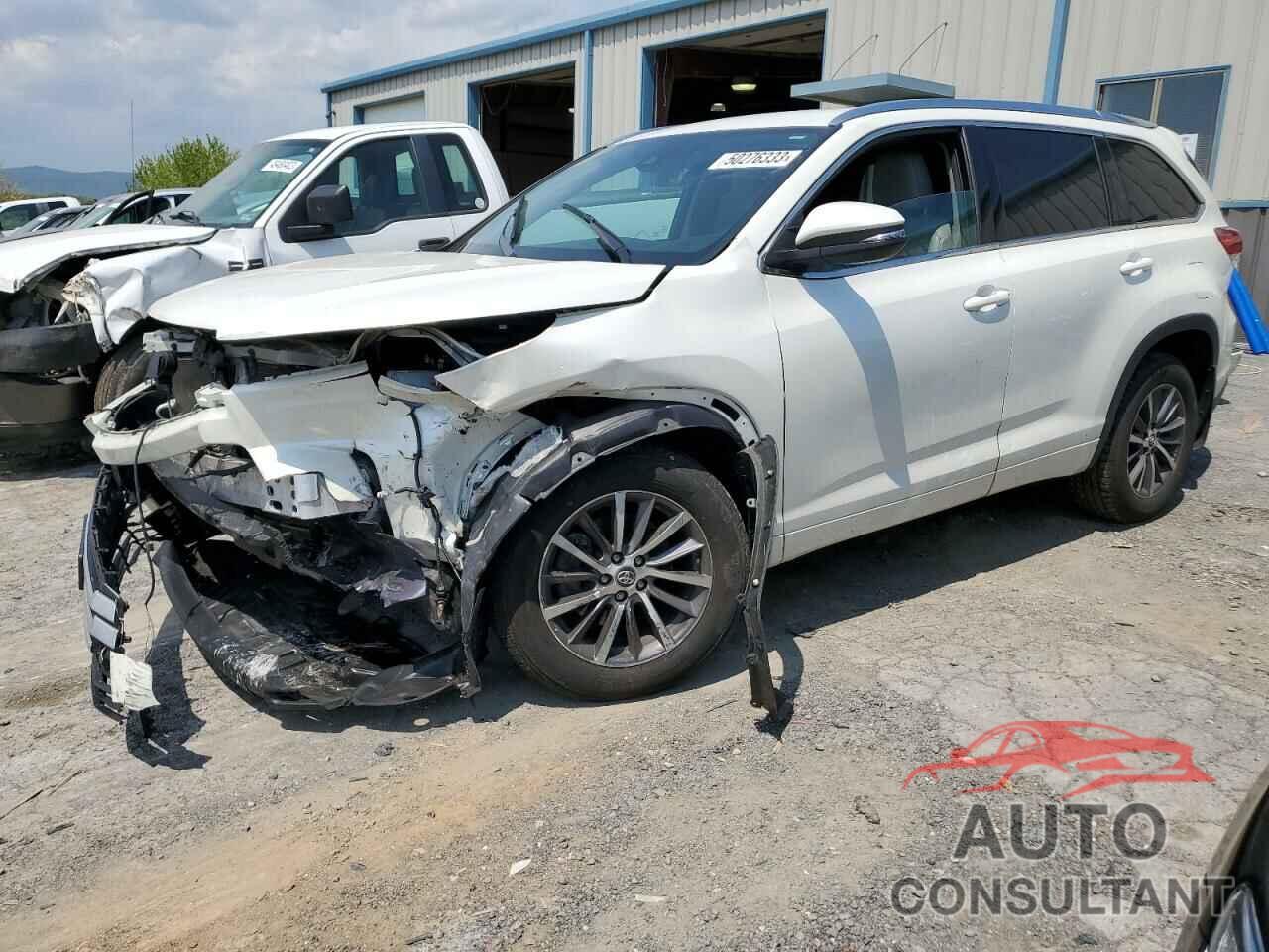 TOYOTA HIGHLANDER 2018 - 5TDJZRFH7JS907130