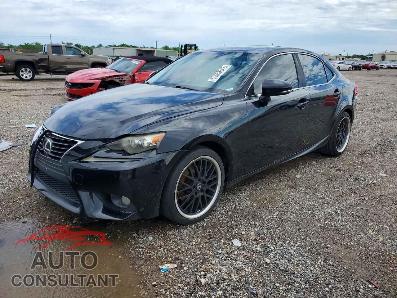 LEXUS IS 2014 - JTHBF1D20E5034232