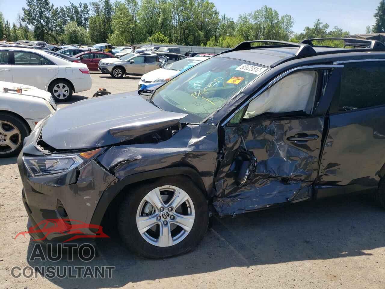 TOYOTA RAV4 2019 - JTMP1RFV2KD045102