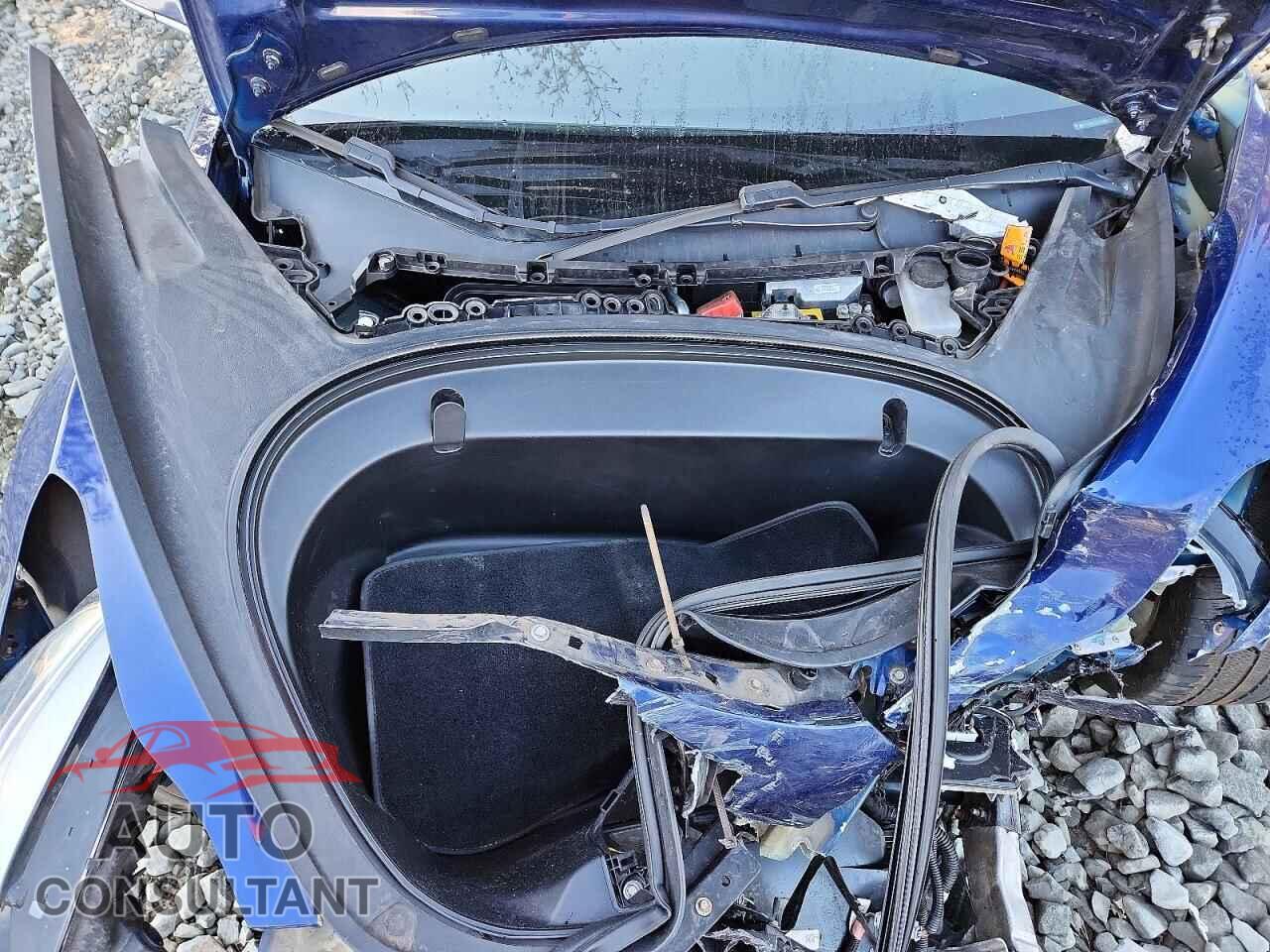 TESLA MODEL 3 2018 - 5YJ3E1EA2JF009856