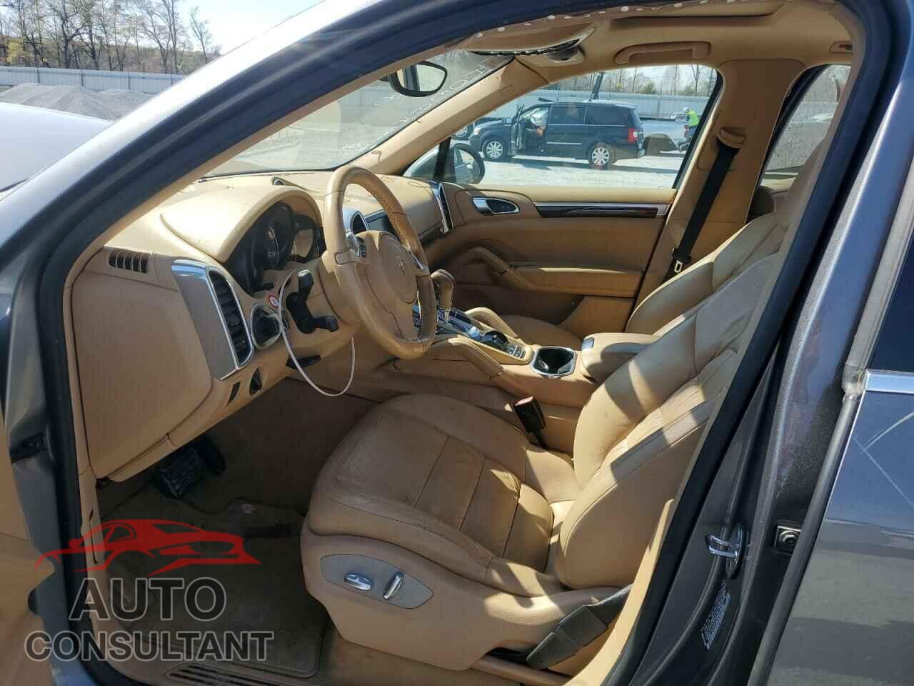PORSCHE CAYENNE 2013 - WP1AA2A23DLA03958