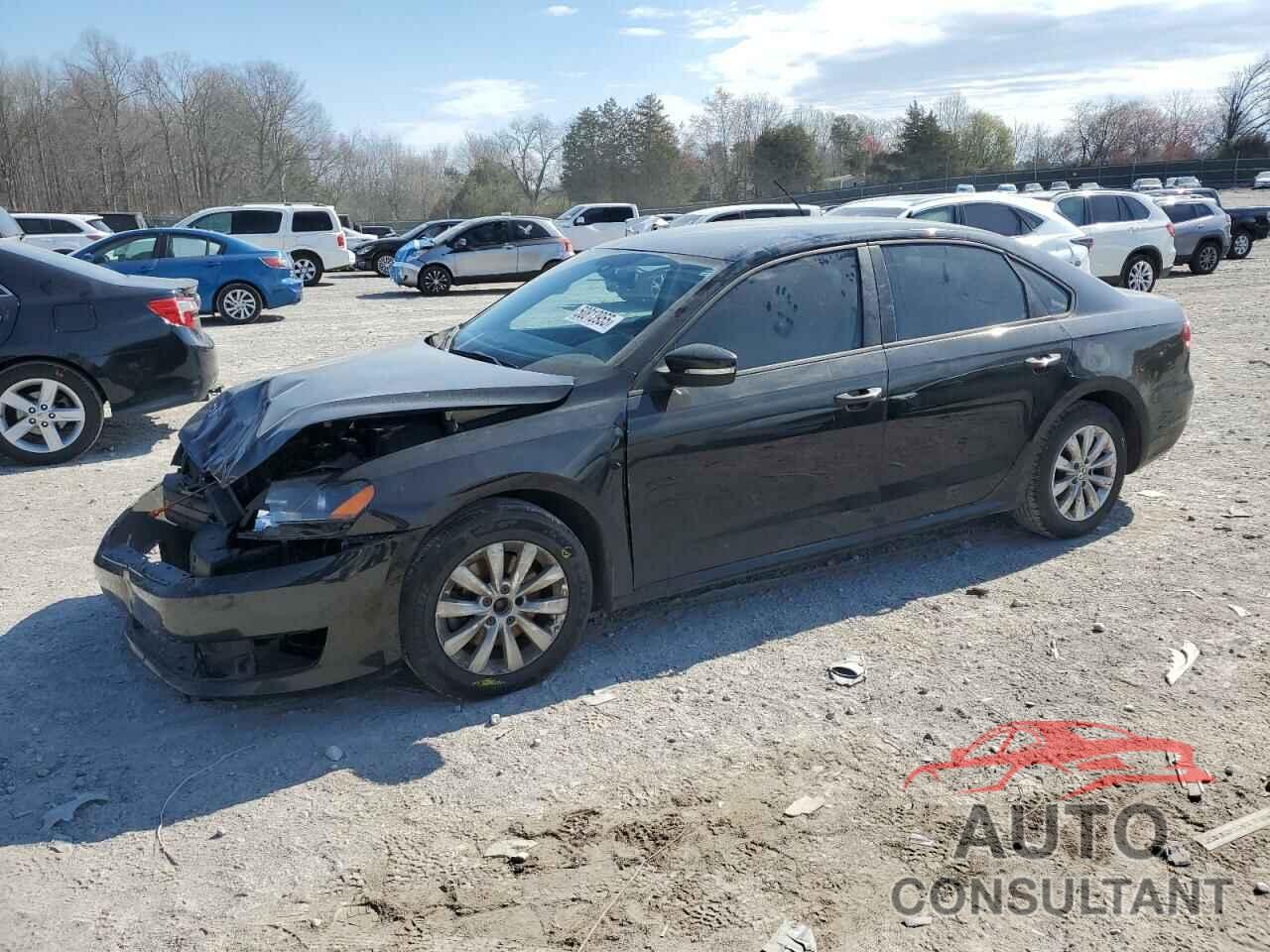 VOLKSWAGEN PASSAT 2013 - 1VWAH7A38DC008606