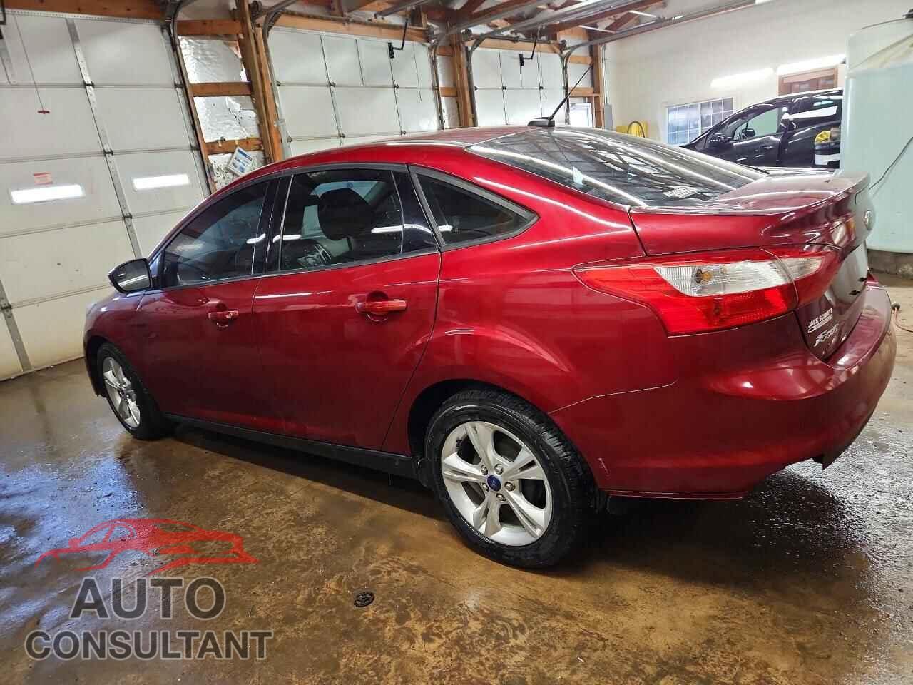 FORD FOCUS 2014 - 1FADP3F2XEL334281