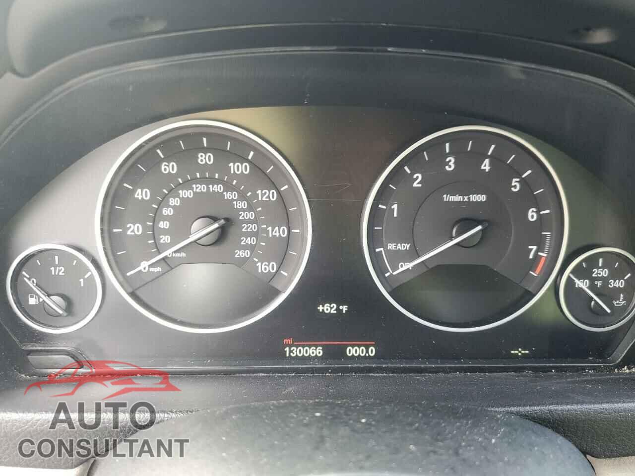 BMW 3 SERIES 2016 - WBA8E3G53GNU00779