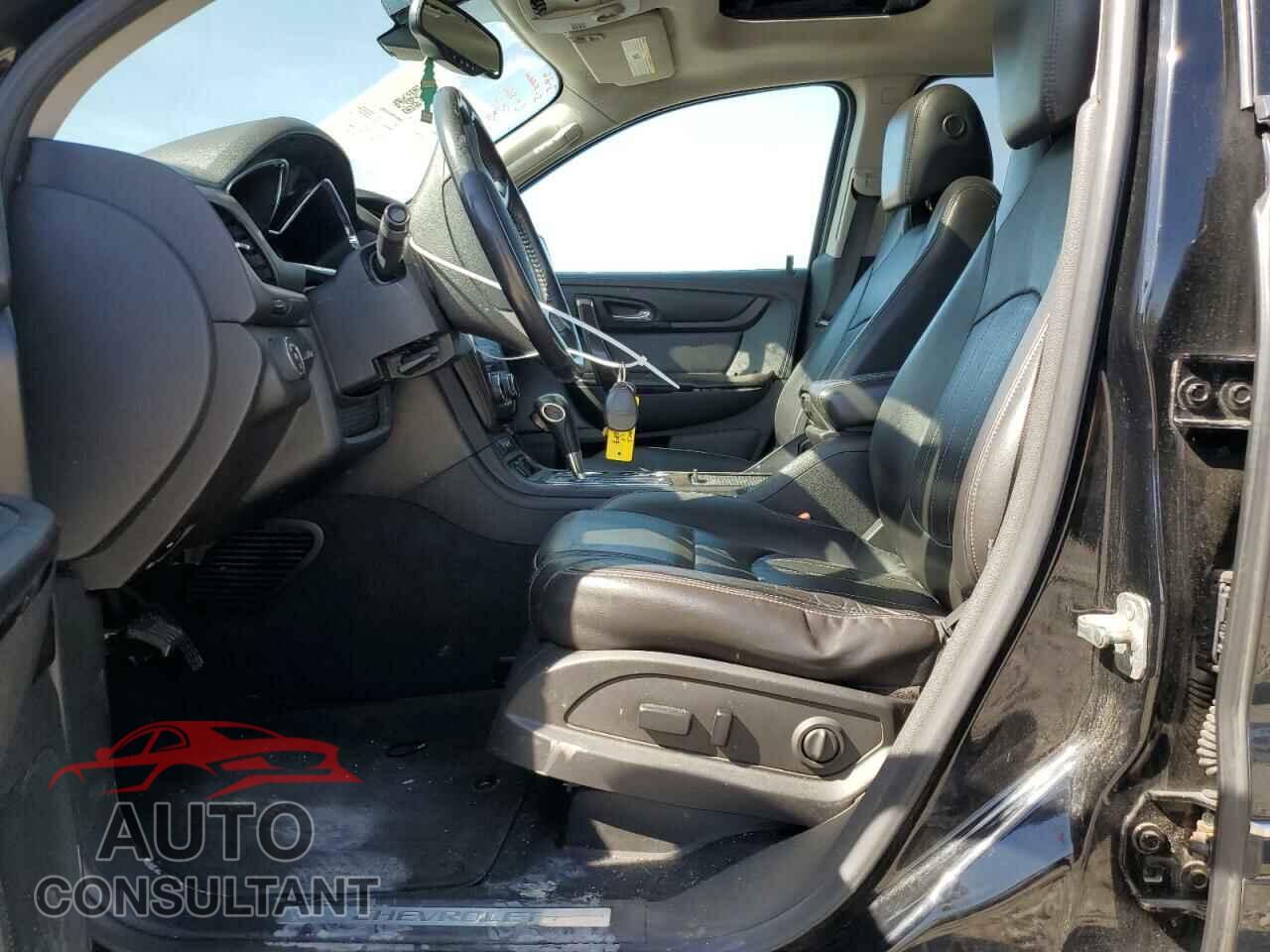 CHEVROLET TRAVERSE 2017 - 1GNKRJKD7HJ265273