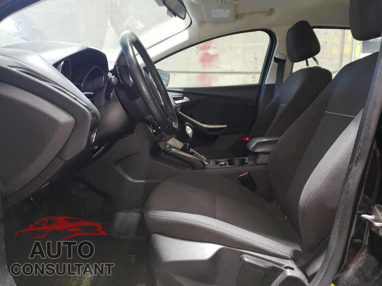 FORD FOCUS 2012 - 1FAHP3M2XCL344360