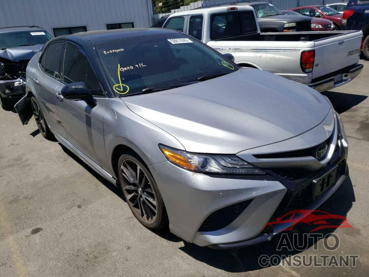 TOYOTA CAMRY 2018 - 4T1B61HK0JU146634