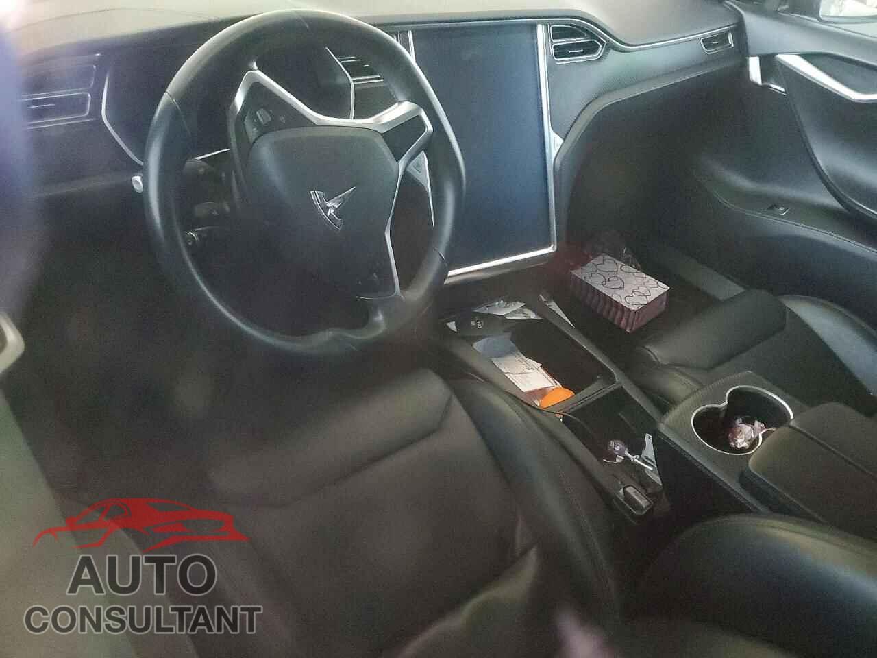 TESLA MODEL S 2017 - 5YJSA1E19HF228489
