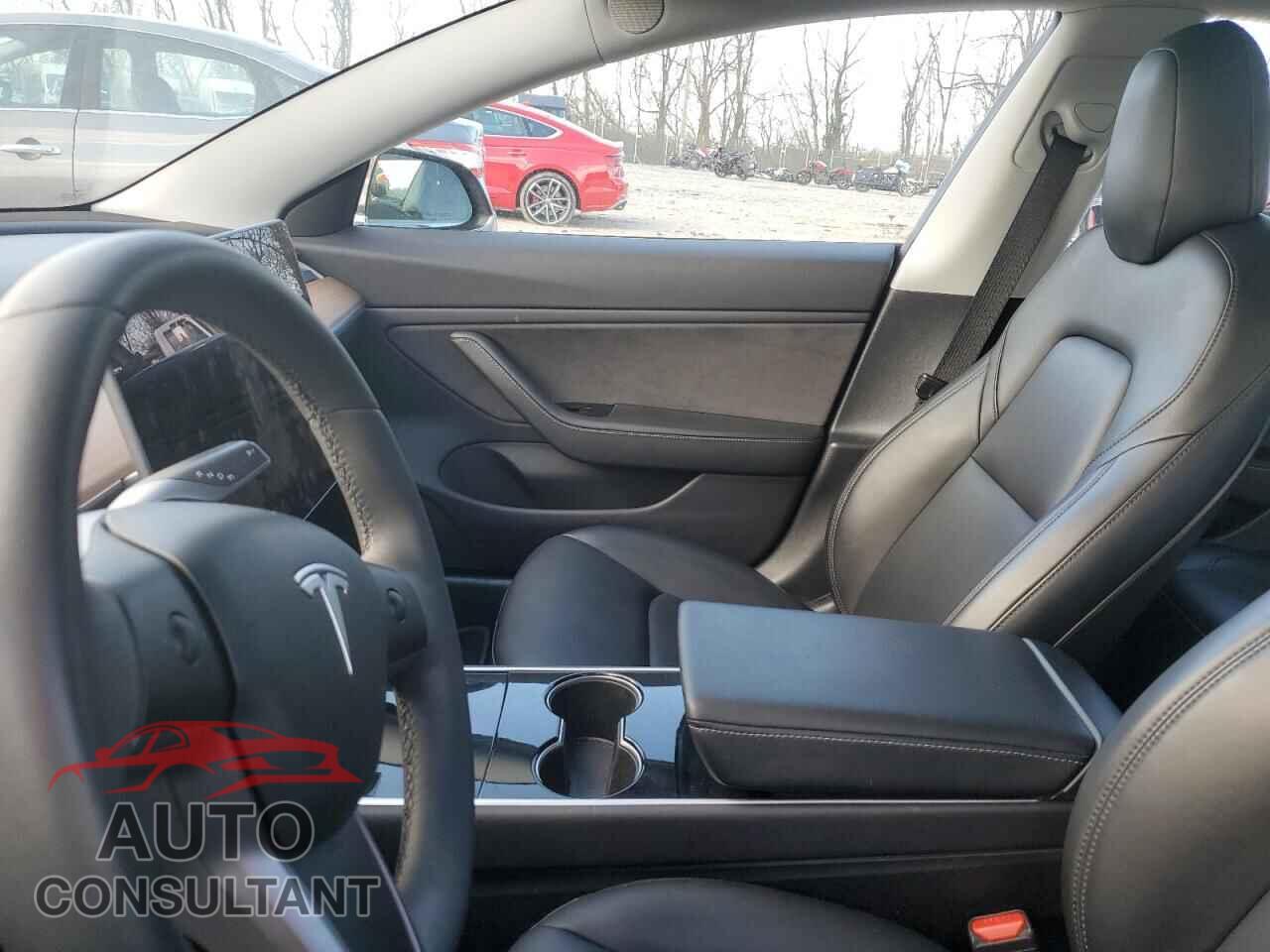 TESLA MODEL 3 2019 - 5YJ3E1EB8KF441619
