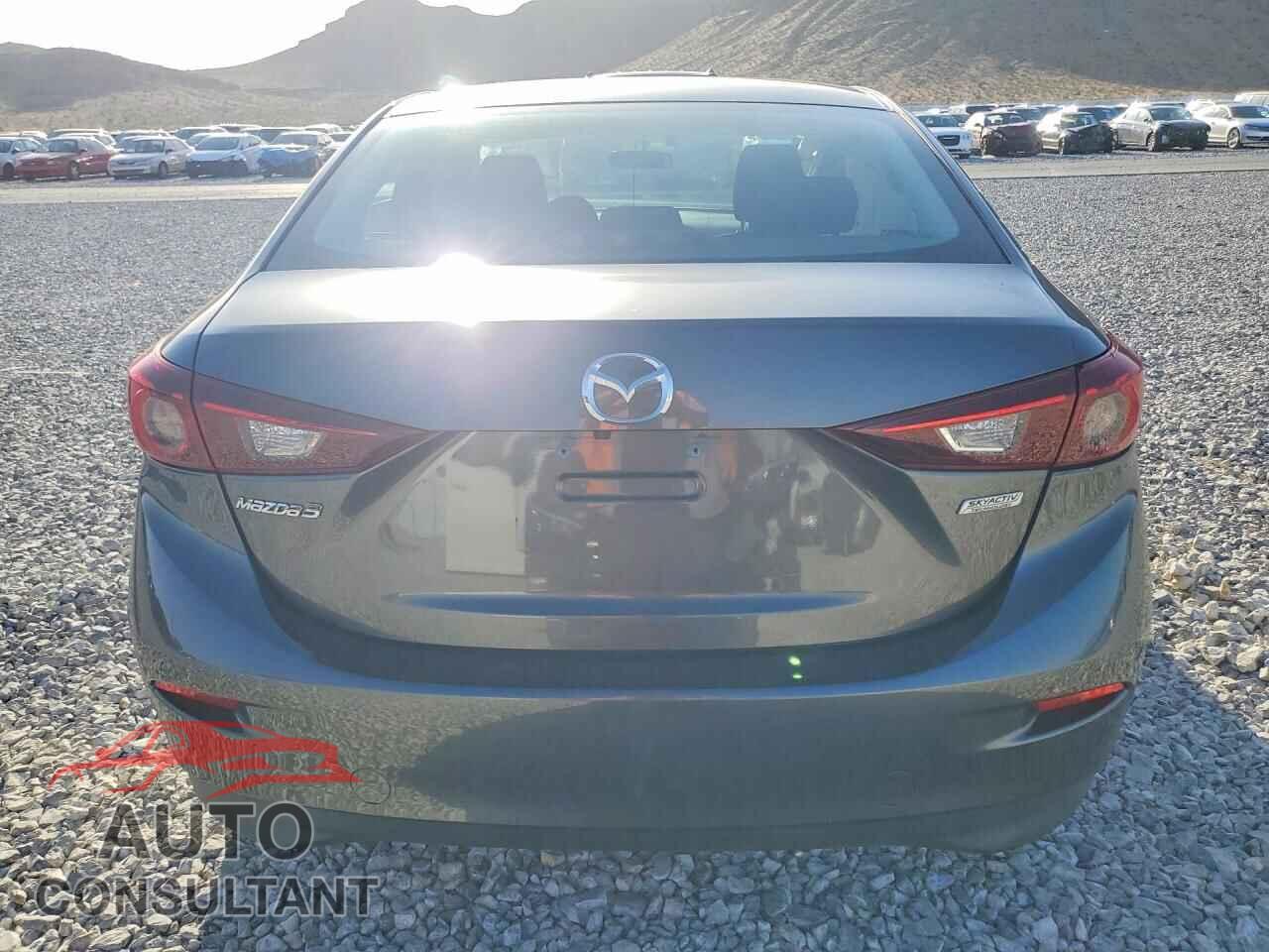 MAZDA 3 2017 - 3MZBN1U73HM101952