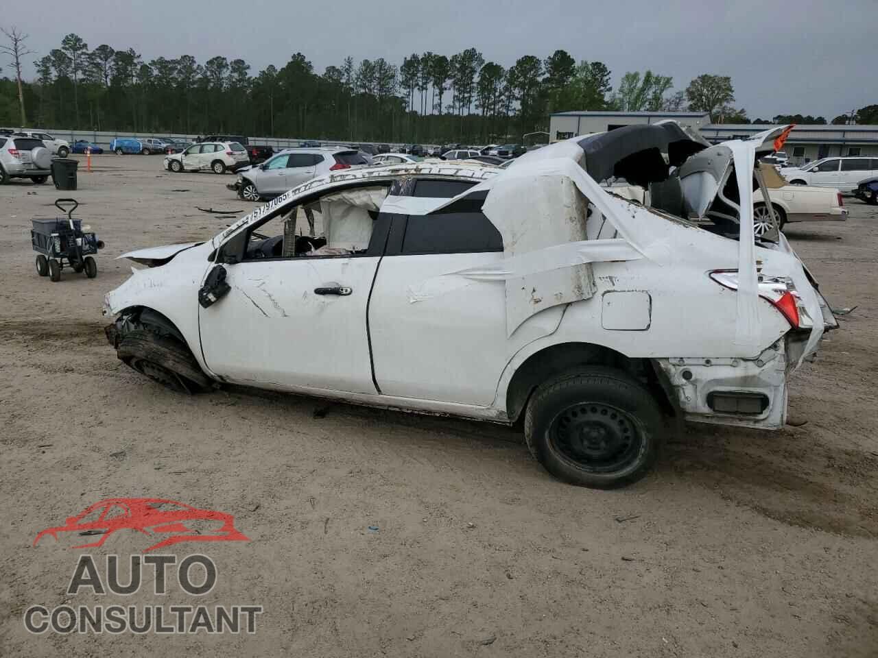 NISSAN VERSA 2017 - 3N1CN7AP1HL843189