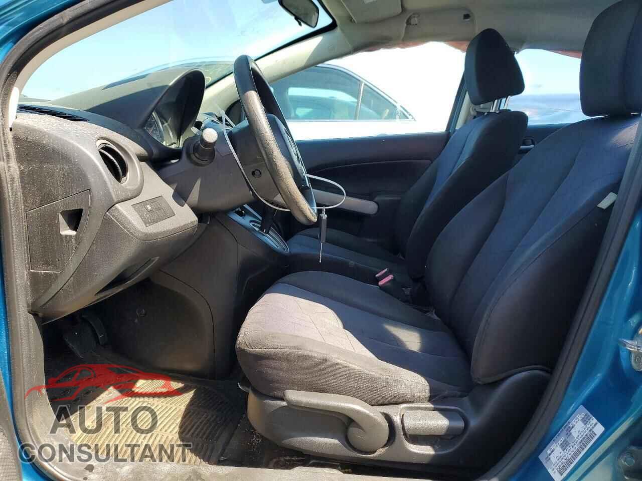 MAZDA 2 2012 - JM1DE1KY8C0135615