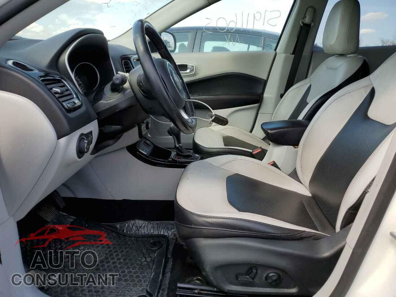 JEEP COMPASS 2020 - 3C4NJCCB2LT128992