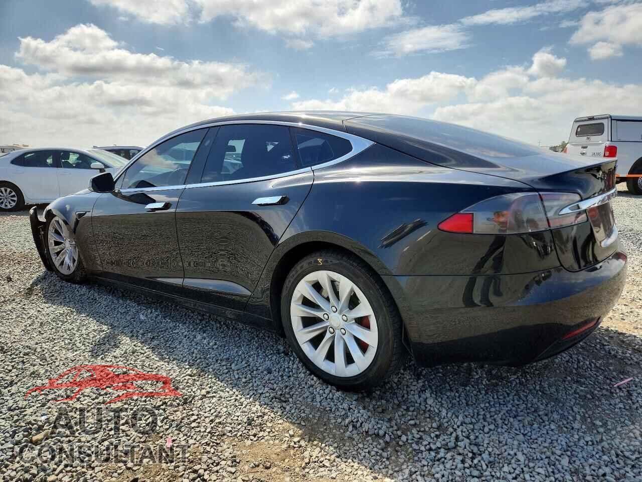 TESLA MODEL S 2017 - 5YJSA1E24HF193191