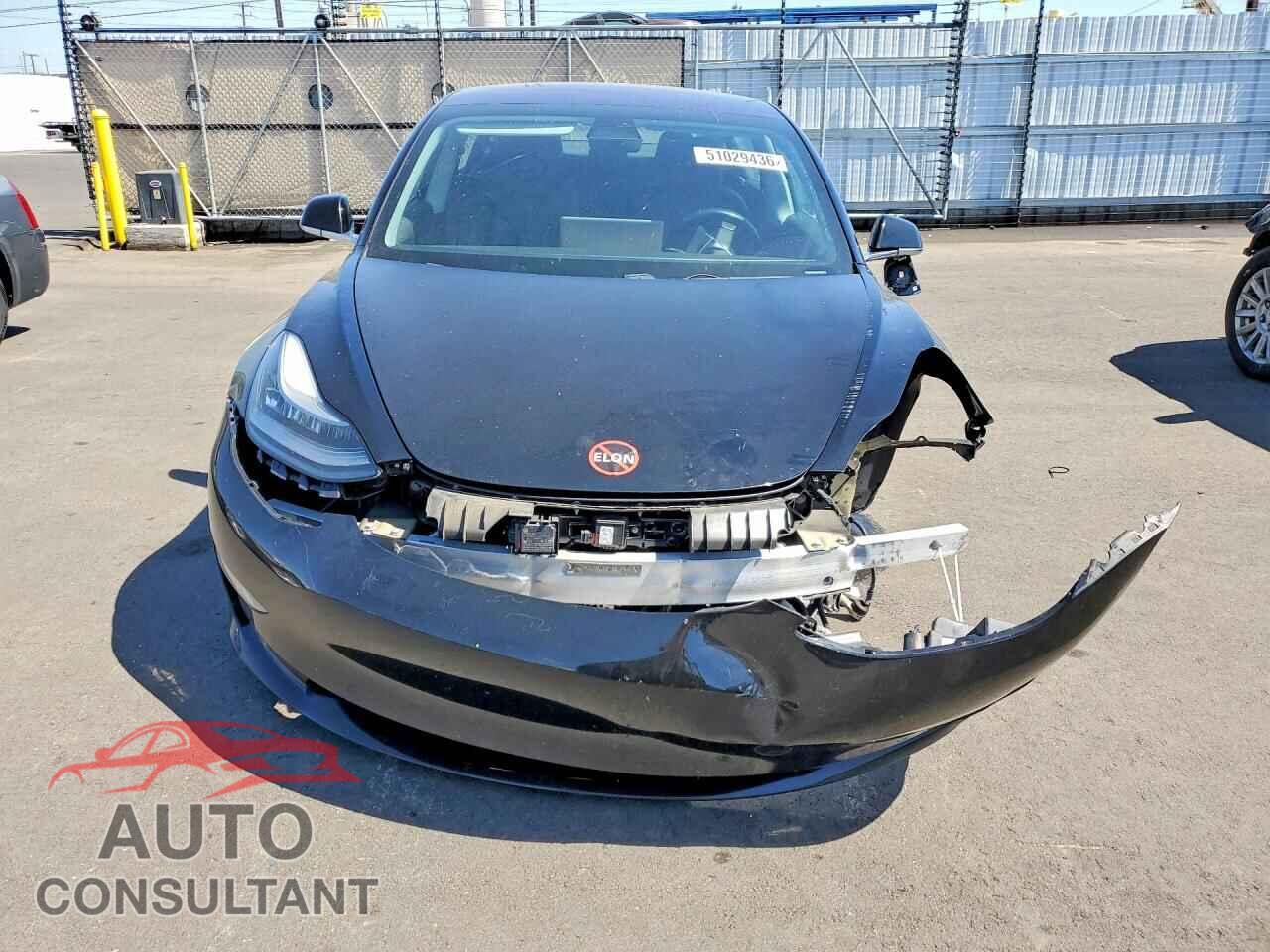TESLA MODEL 3 2018 - 5YJ3E1EA8JF123067