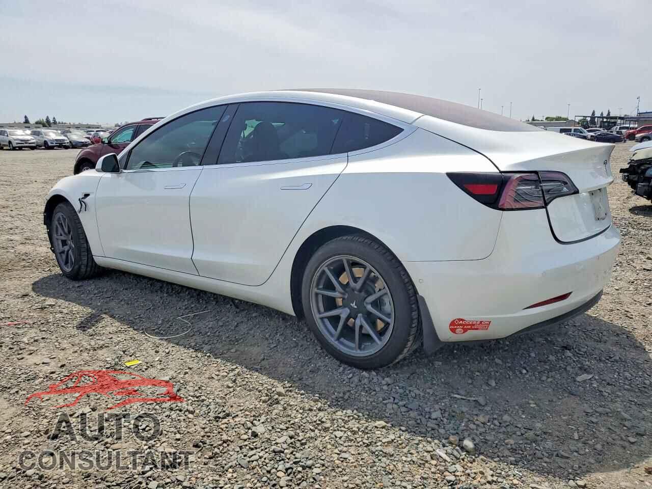 TESLA MODEL 3 2018 - 5YJ3E1EA3JF005637