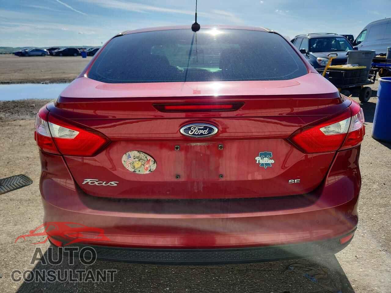 FORD FOCUS 2014 - 1FADP3F22EL386701