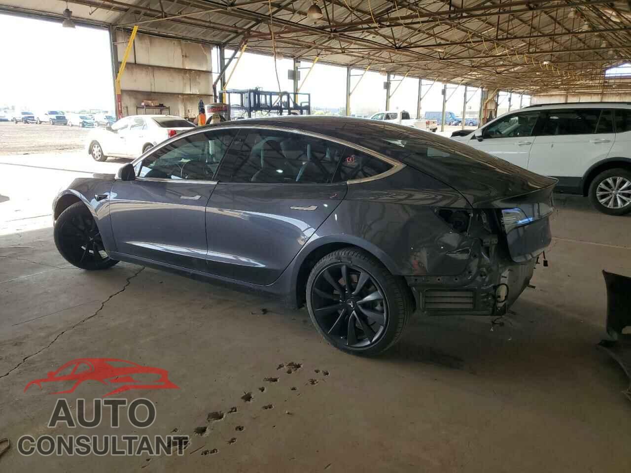 TESLA MODEL 3 2018 - 5YJ3E1EA2JF023949