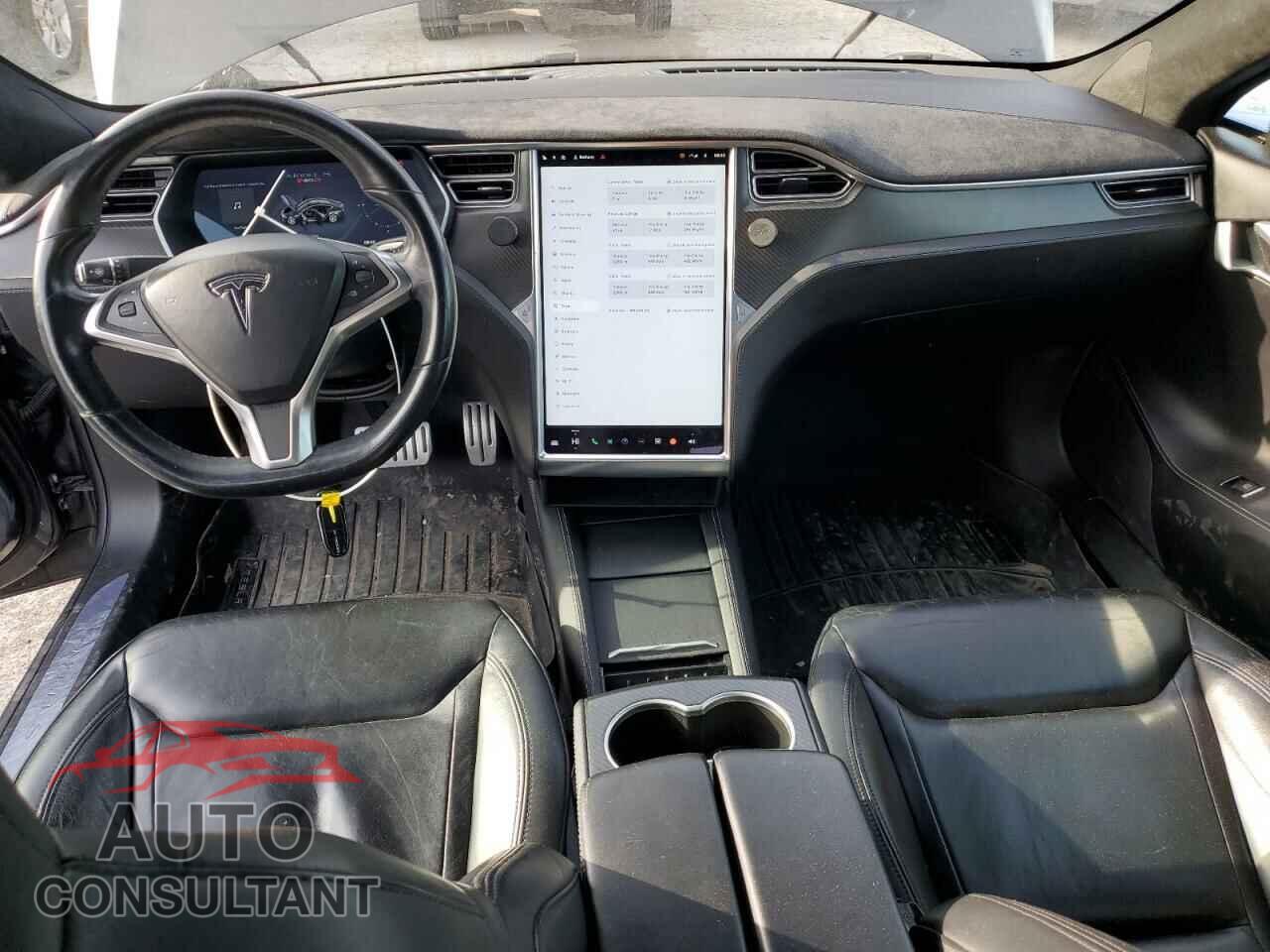 TESLA MODEL S 2015 - 5YJSA1E48FF112868